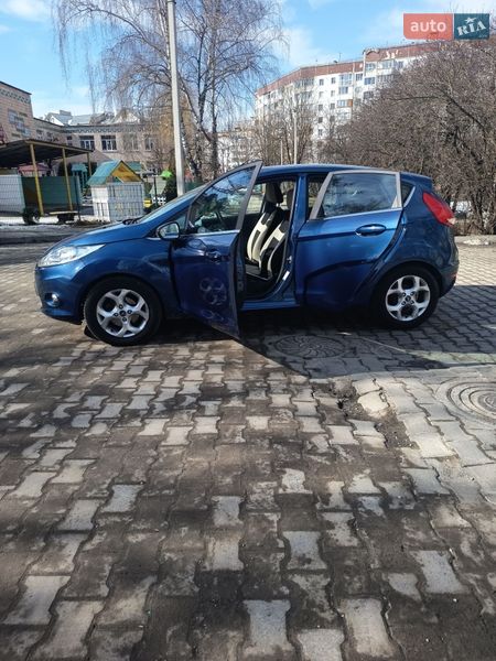 Хэтчбек Ford Fiesta 2009 в Тернополе