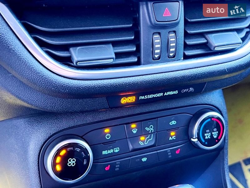 Хэтчбек Ford Fiesta 2018 в Киеве