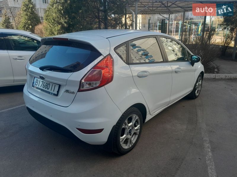 Хэтчбек Ford Fiesta 2013 в Кременчуге