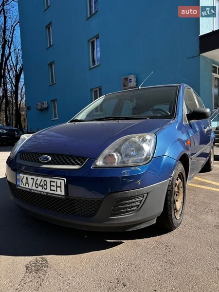 Хэтчбек Ford Fiesta 2007 в Киеве
