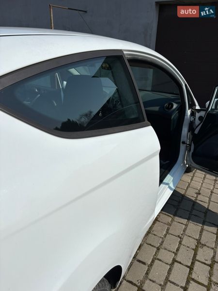 Хэтчбек Ford Fiesta 2010 в Любомле