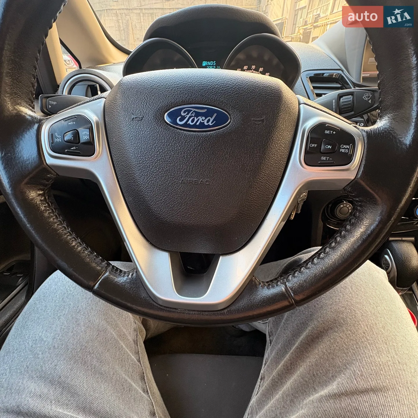2016 Ford Fiesta - мініатюра 11