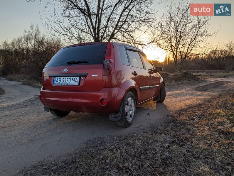 Хетчбек Ford Fiesta 2008 в Калинівці фото 8 Хетчбек Ford Fiesta 2008 в Калинівці