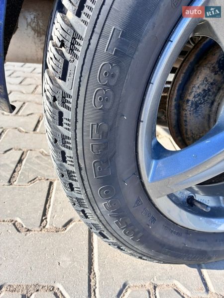 Хетчбек Ford Fiesta 2015 в Красилові