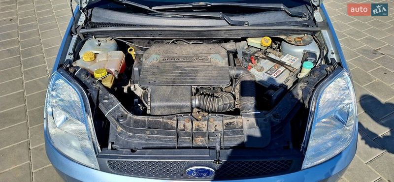 Хэтчбек Ford Fiesta 2005 в Черкассах