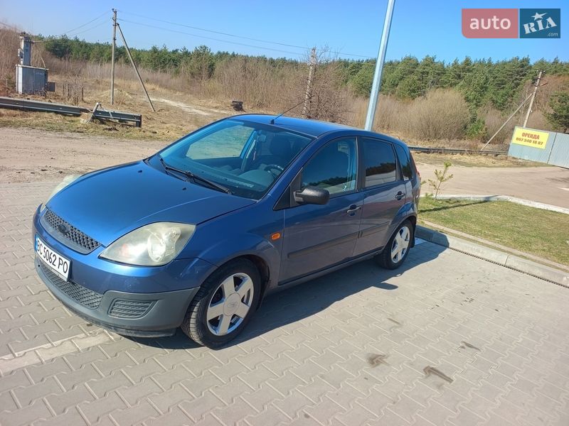 Хэтчбек Ford Fiesta 2006 в Судовой Вишне фото 3 Хэтчбек Ford Fiesta 2006 в Судовой Вишне