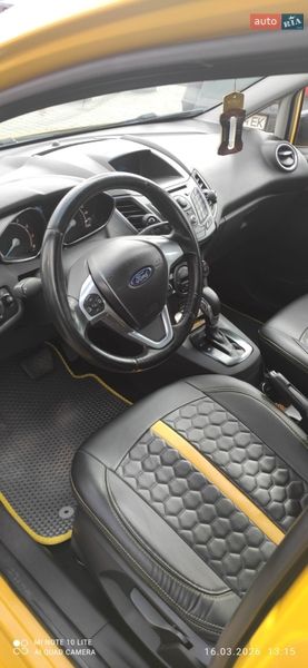 Хэтчбек Ford Fiesta 2013 в Павлограде