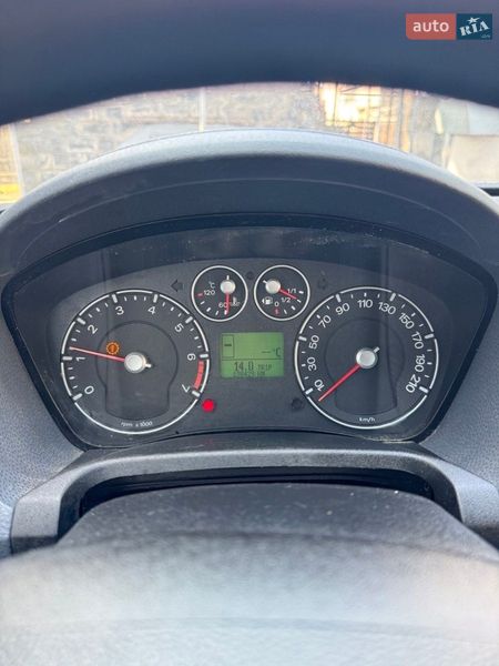 Хэтчбек Ford Fiesta 2006 в Бурштыне