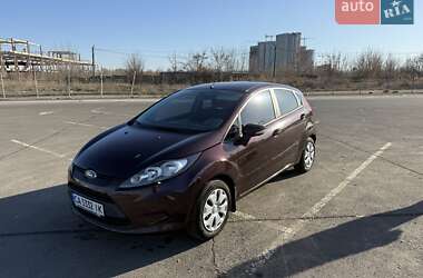 Хэтчбек Ford Fiesta 2010 в Киеве