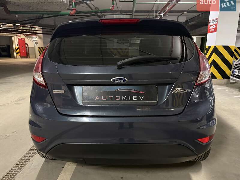 Хэтчбек Ford Fiesta 2013 в Киеве