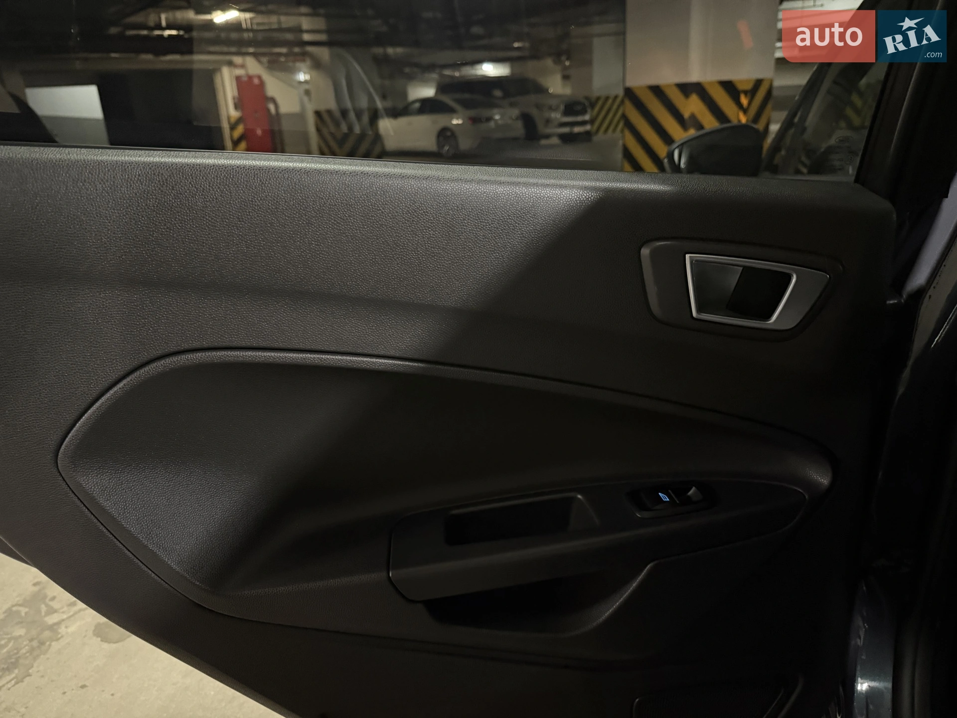 2013 Ford Fiesta - мініатюра 31