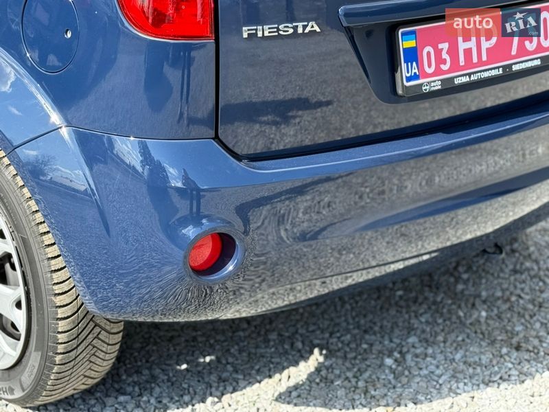 Хэтчбек Ford Fiesta 2008 в Луцке