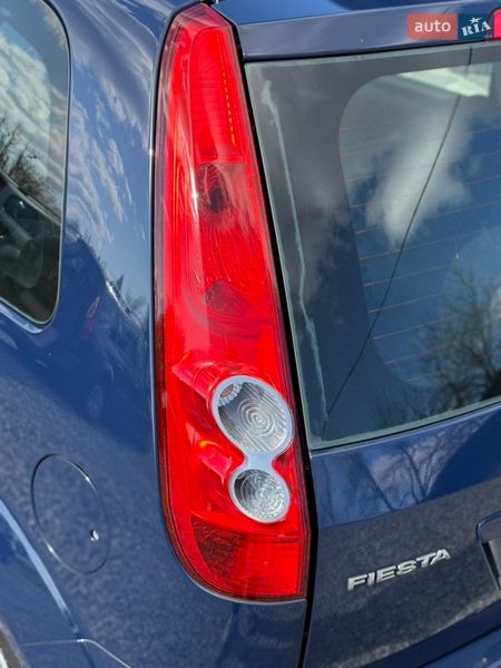 Хэтчбек Ford Fiesta 2008 в Луцке