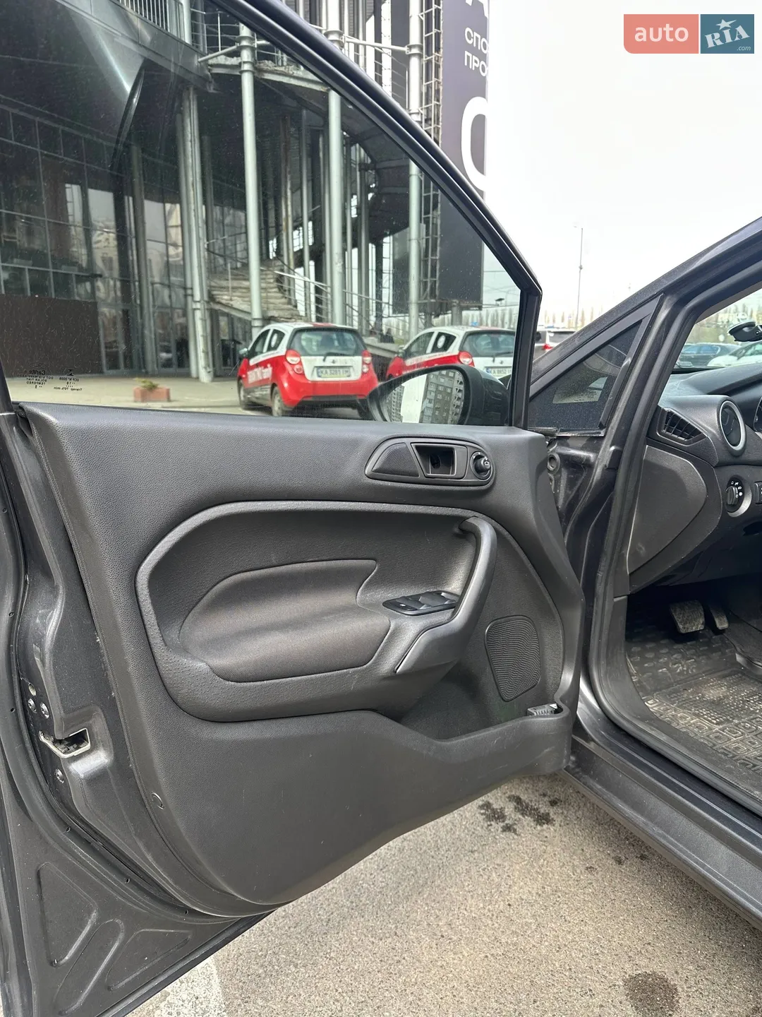 2018 Ford Fiesta - мініатюра 6