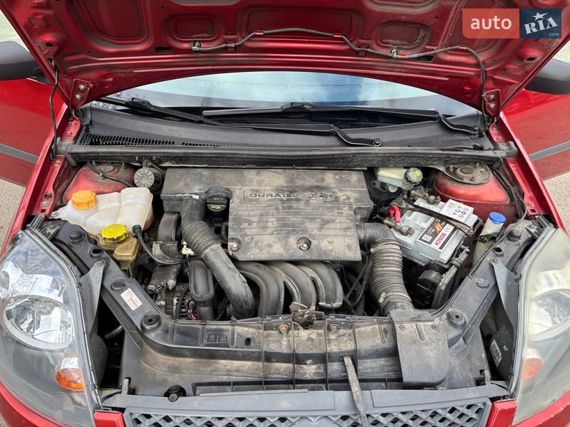 Хетчбек Ford Fiesta 2008 в Львові