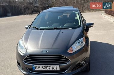 Хэтчбек Ford Fiesta 2014 в Днепре