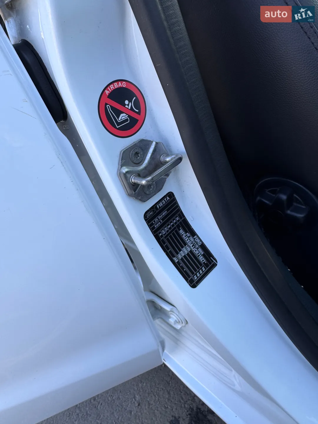 2012 Ford Fiesta - мініатюра 4