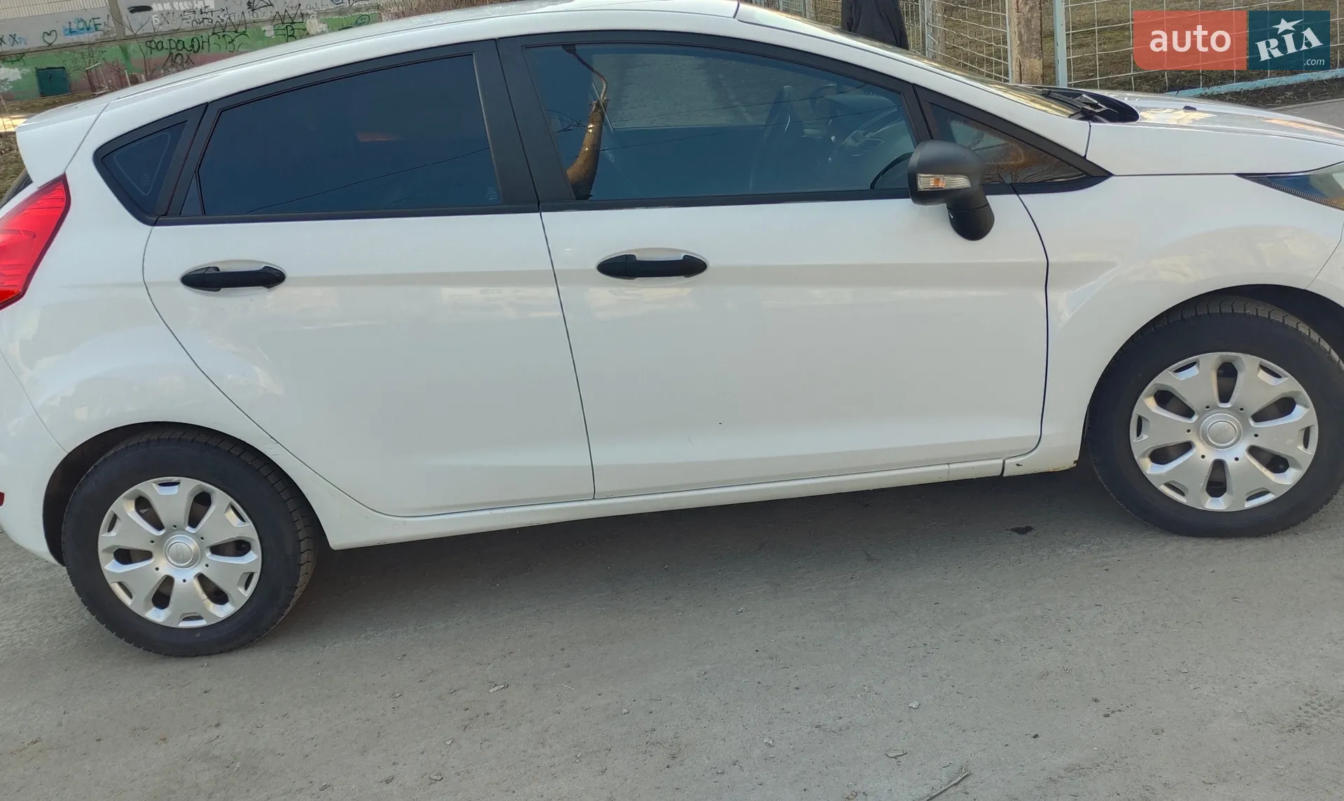 2013 Ford Fiesta - мініатюра 5