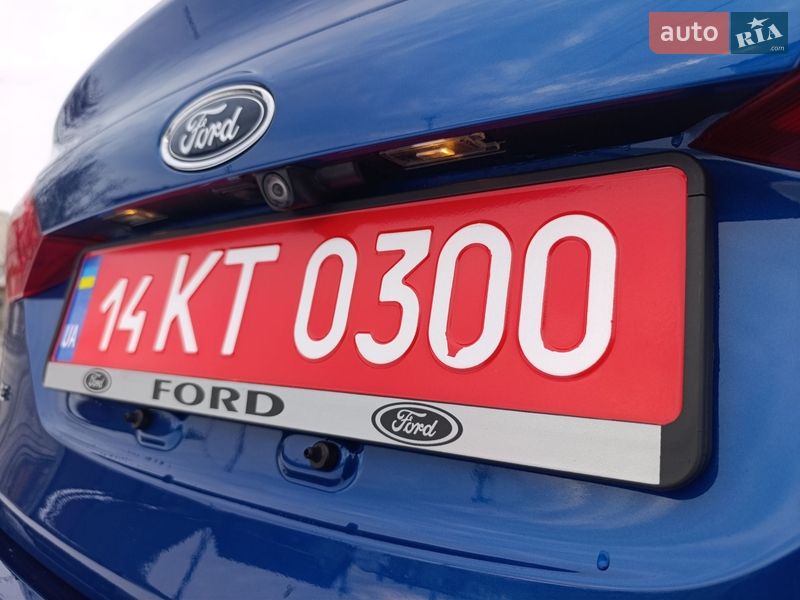 Седан Ford Fiesta 2018 в Івано-Франківську