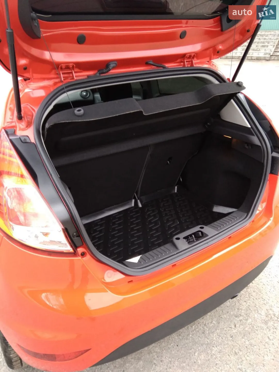 2013 Ford Fiesta - мініатюра 5
