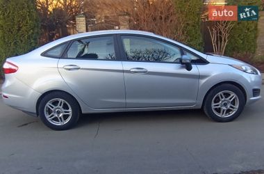 Седан Ford Fiesta 2019 в Вишневому