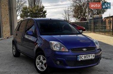 Хэтчбек Ford Fiesta 2006 в Луцке