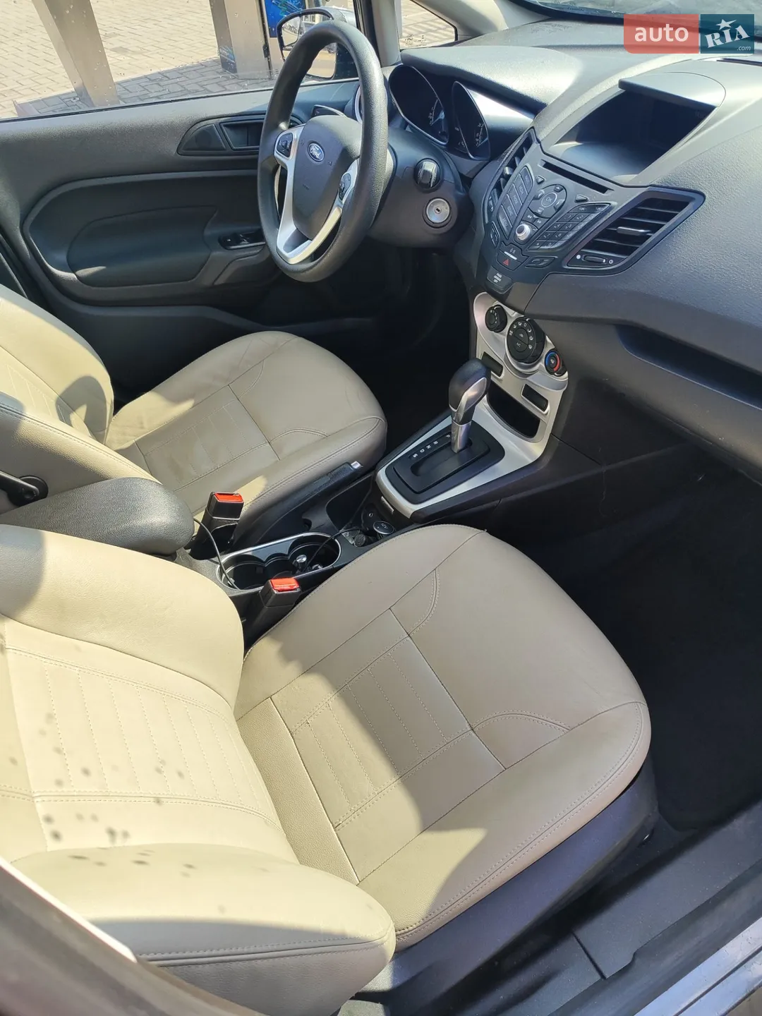 2019 Ford Fiesta - мініатюра 10