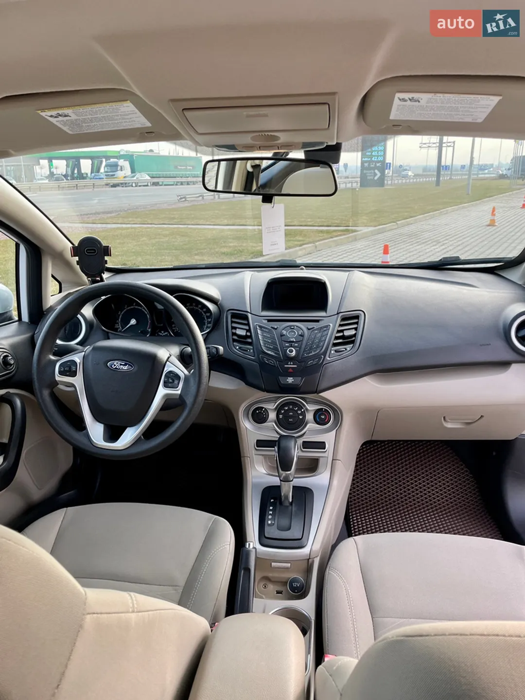 2019 Ford Fiesta - мініатюра 26