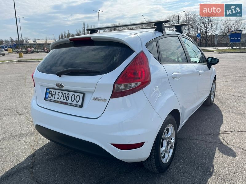 Хэтчбек Ford Fiesta 2011 в Одессе