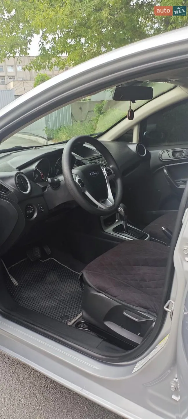 2017 Ford Fiesta - мініатюра 12
