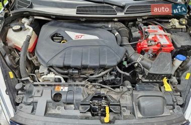 Хетчбек Ford Fiesta 2014 в Харкові