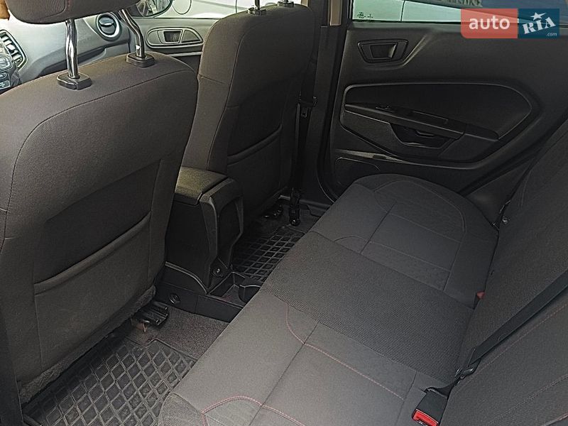 Седан Ford Fiesta 2017 в Львові фото 9 Седан Ford Fiesta 2017 в Львові