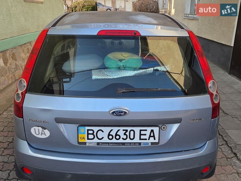 Хэтчбек Ford Fiesta 2006 в Львове