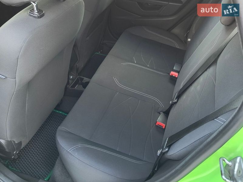 Хэтчбек Ford Fiesta 2013 в Запорожье фото 13 Хэтчбек Ford Fiesta 2013 в Запорожье
