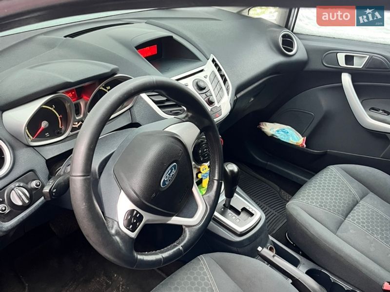 Хэтчбек Ford Fiesta 2012 в Казатине фото 9 Хэтчбек Ford Fiesta 2012 в Казатине