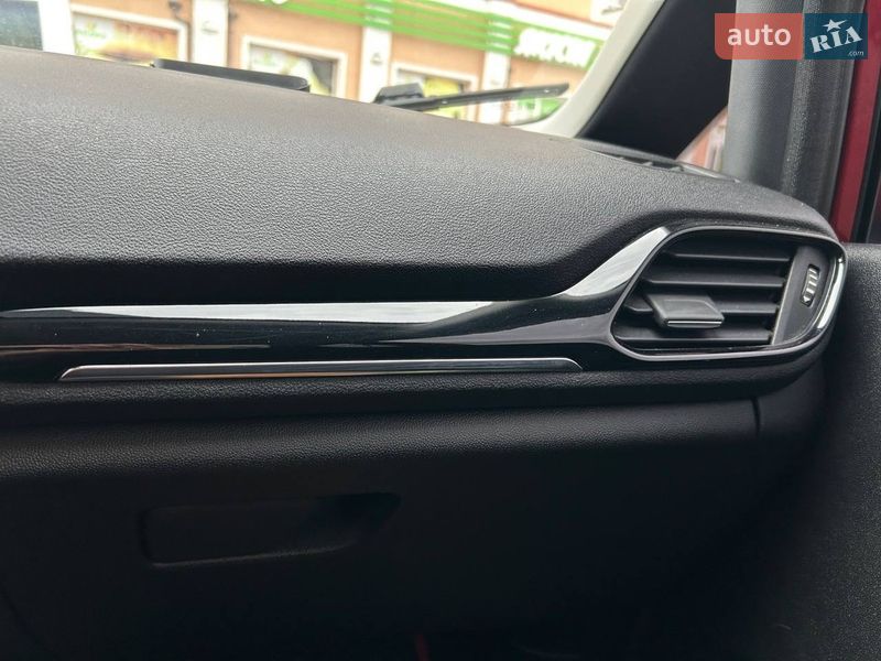 Хэтчбек Ford Fiesta 2018 в Софиевской Борщаговке