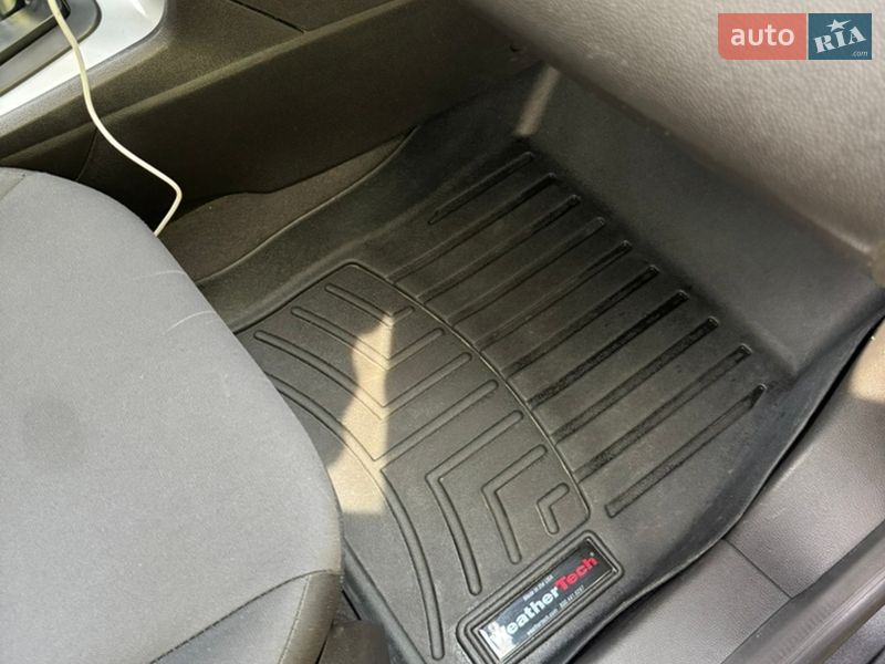 Седан Ford Fiesta 2018 в Киеве фото 11 Седан Ford Fiesta 2018 в Киеве