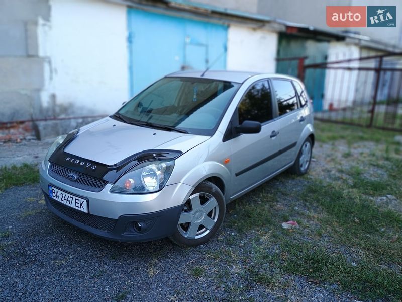 Хэтчбек Ford Fiesta 2008 в Кропивницком фото 2 Хэтчбек Ford Fiesta 2008 в Кропивницком