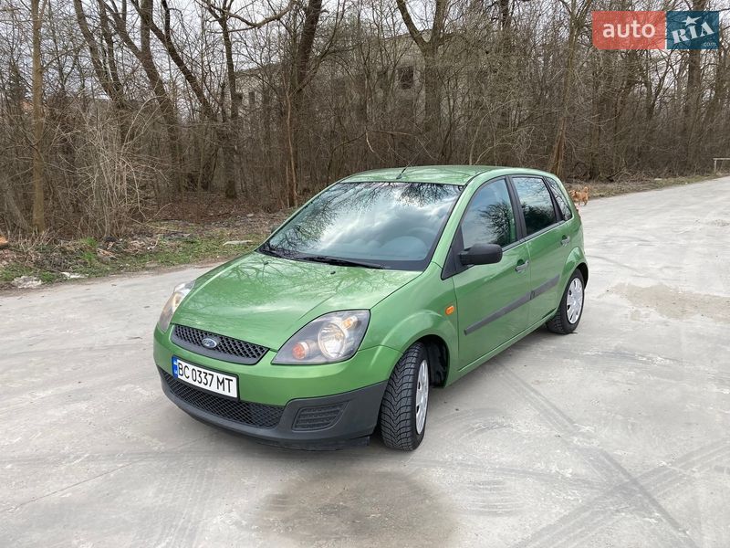 Хэтчбек Ford Fiesta 2007 в Львове