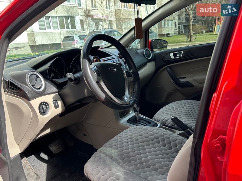 Седан Ford Fiesta 2013 в Павлограде фото 8 Седан Ford Fiesta 2013 в Павлограде