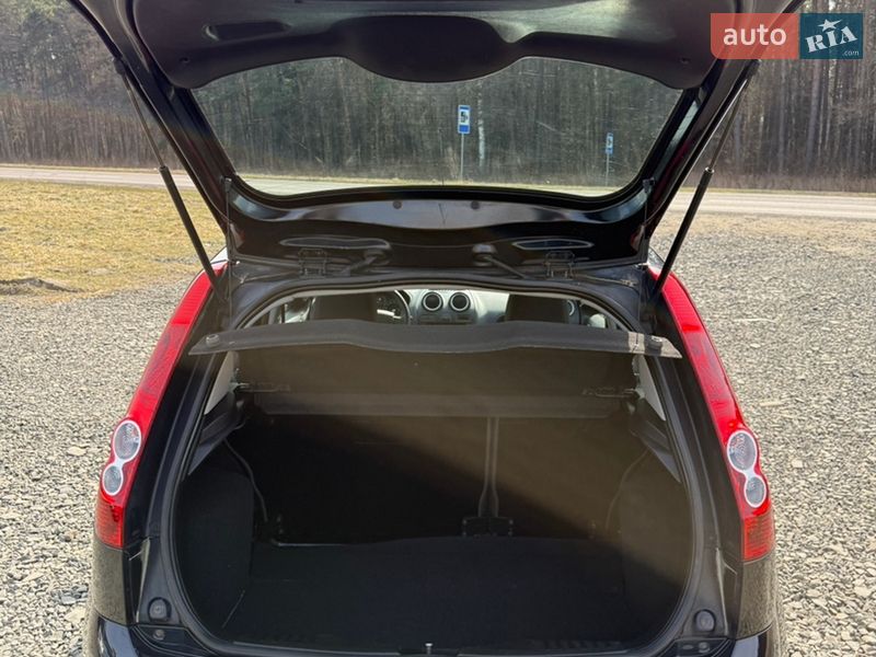 Хэтчбек Ford Fiesta 2006 в Луцке фото 13 Хэтчбек Ford Fiesta 2006 в Луцке