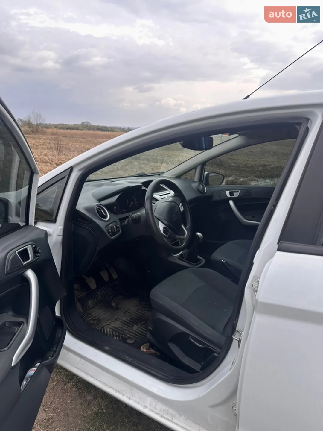 2012 Ford Fiesta - мініатюра 4