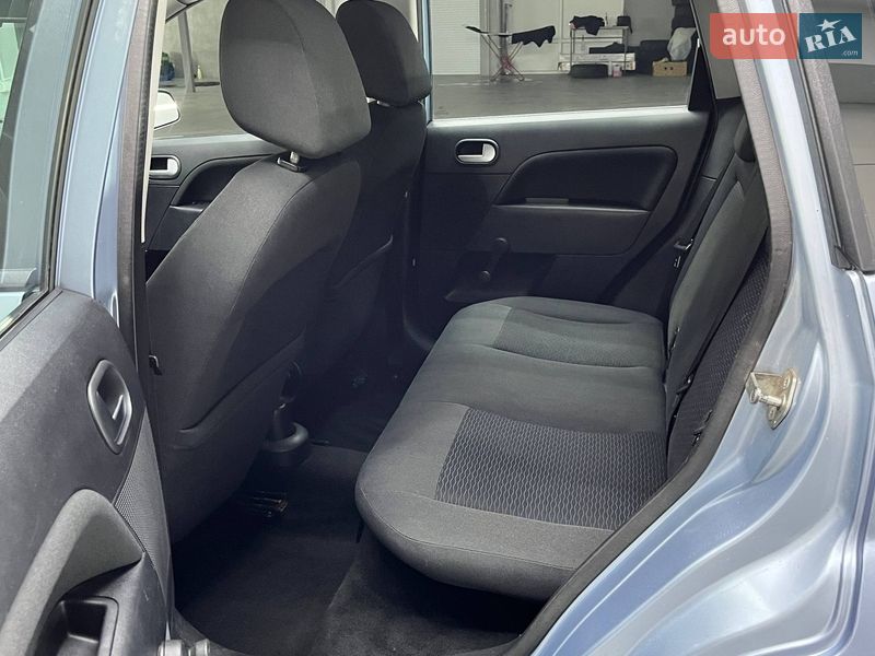 Хэтчбек Ford Fiesta 2006 в Днепре фото 8 Хэтчбек Ford Fiesta 2006 в Днепре