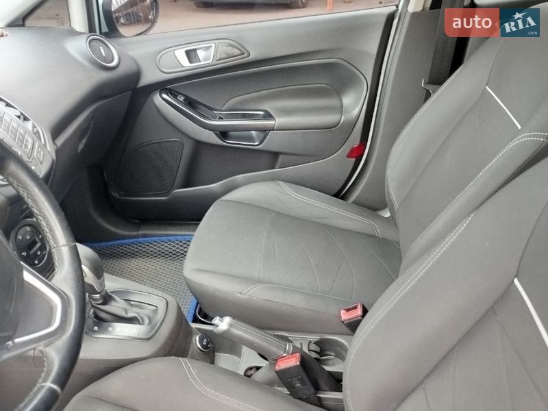 Хэтчбек Ford Fiesta 2016 в Кривом Роге фото 10 Хэтчбек Ford Fiesta 2016 в Кривом Роге
