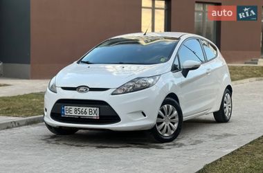 Хэтчбек Ford Fiesta 2011 в Львове