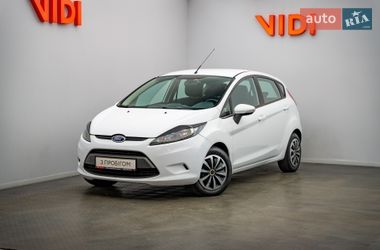 Хэтчбек Ford Fiesta 2012 в Киеве