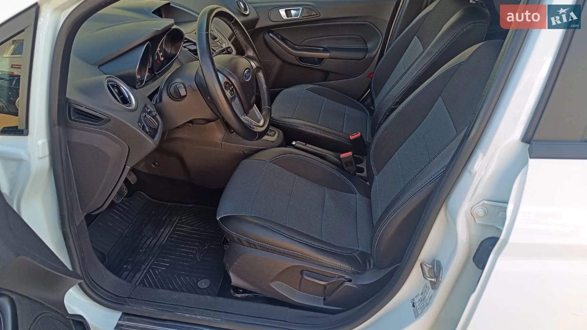 2014 Ford Fiesta - мініатюра 12