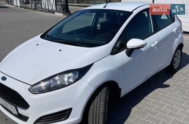 Хэтчбек Ford Fiesta 2017 в Ирпене