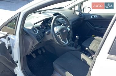 Хэтчбек Ford Fiesta 2017 в Ирпене