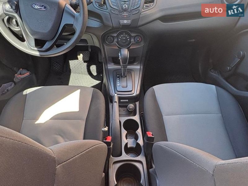 Седан Ford Fiesta 2019 в Киеве